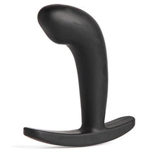 Load image into Gallery viewer, Lovehoney Booty Buddy Butt Plug - 3.5 Inch Silicone Anal Plug - Smooth Curved Prostate Massager with Wide T-Bar Base - Waterproof - Black
